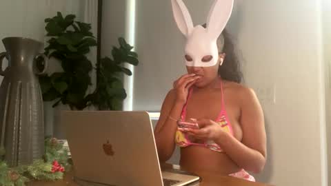 Buns Bunny Princess online show from 01/14/26, 11:20