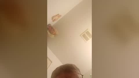 burger69445863 online show from 07/05/26, 09:16