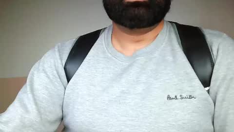 Hairy Arabian online show from 12/24/24, 04:22