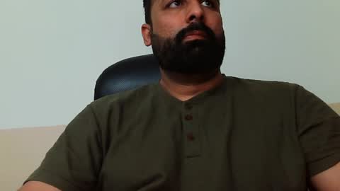 Hairy Arabian online show from 02/05/25, 06:02