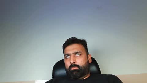 Hairy Arabian online show from 02/20/25, 02:35