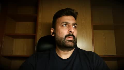 Hairy Arabian online show from 10/13/25, 04:45