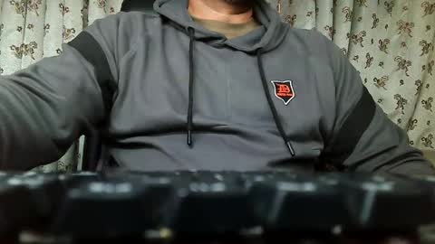 Hairy Arabian online show from 01/17/26, 02:49