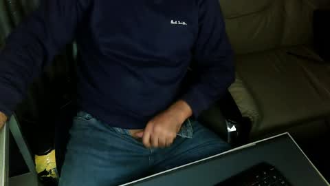 Hairy Arabian online show from 04/05/26, 05:59