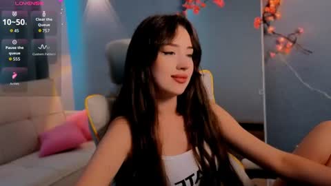 Snapshot of burnflower chatting on 07/11/26, 04:59 Amelia online show from 07/11/26, 04:59
