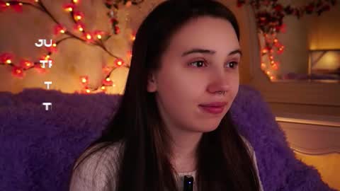 Jessica online show from 11/22/25, 03:27