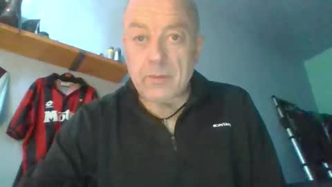 burnleyguy1977 online show from 04/27/26, 09:40