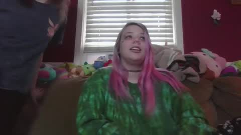 lilly online show from 12/04/24, 09:24