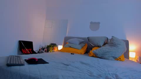 Larisa online show from 03/01/26, 07:54