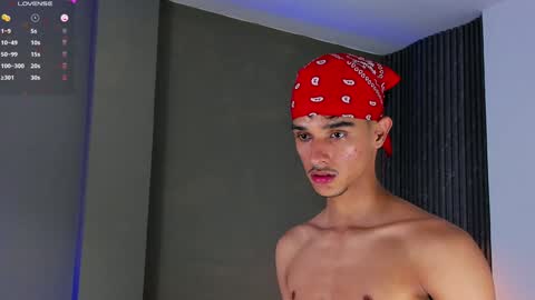 Snapshot of busterspinter chatting on 12/15/24, 05:10 Buster independent model online show from 12/15/24, 05:10