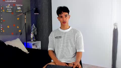 Snapshot of busterspinter chatting on 12/18/24, 08:57 Buster independent model online show from 12/18/24, 08:57