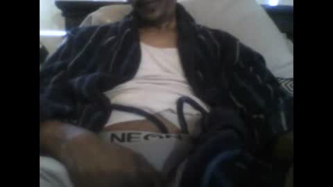 Busturgutzgd1 online show from 01/11/25, 09:04