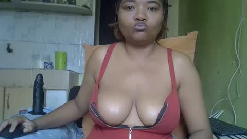 busty kenzi online show from 09/11/25, 11:10