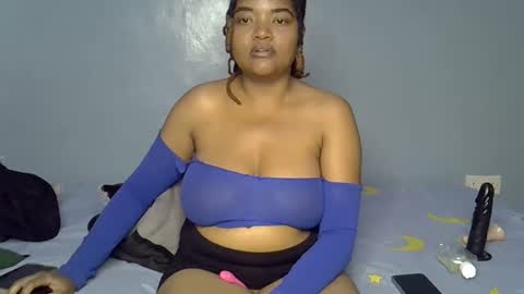 Snapshot of busty_kenzi chatting on 06/09/26, 06:52 busty kenzi online show from 06/09/26, 06:52