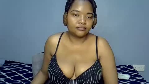 Snapshot of busty_kenzi chatting on 07/14/26, 07:13 busty kenzi online show from 07/14/26, 07:13
