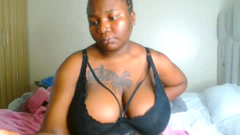 busty_mellons69 online show from 04/18/26, 07:56
