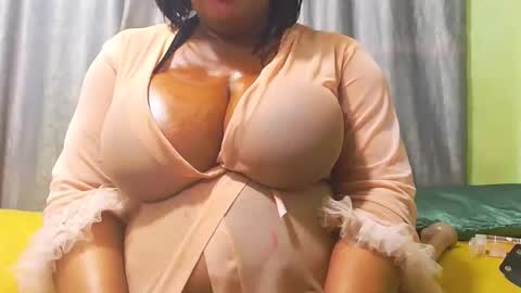 bustymaturestepmum online show from 05/24/26, 05:51