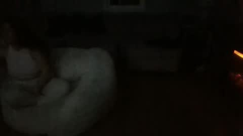 busy40somethingcpl online show from 10/25/25, 04:20