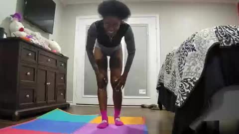 Goddess online show from 12/01/25, 04:50