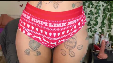 butterfly booty online show from 01/09/25, 02:01