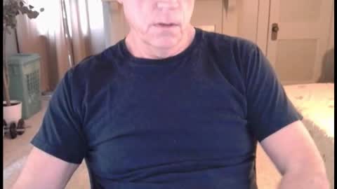 Miles online show from 02/08/26, 03:59