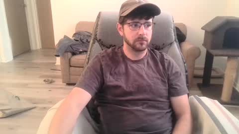 Snapshot of buttsmasher666 chatting on 10/10/25, 12:48 Astaroth Angel online show from 10/10/25, 12:48