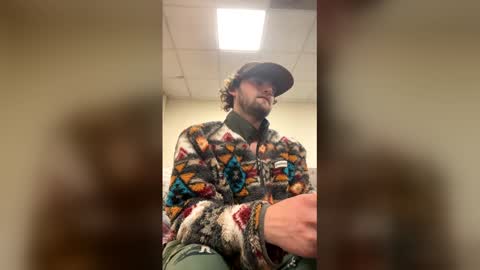 dustin online show from 02/15/26, 07:51