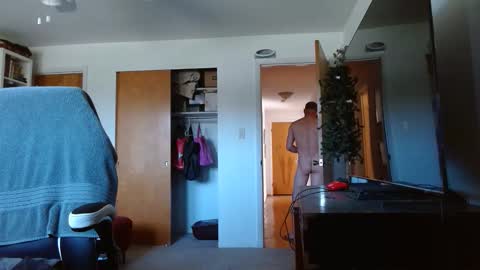 bwall1425 online show from 04/07/26, 07:36