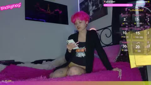 Snapshot of bxbyfxgaa chatting on 02/09/25, 03:43 BxBYFxG online show from 02/09/25, 03:43