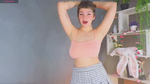 Snapshot of byteblush chatting on 12/28/24, 08:26 Kira online show from 12/28/24, 08:26