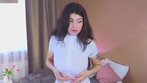 Snapshot of byteblush chatting on 02/25/25, 07:09 Kira online show from 02/25/25, 07:09