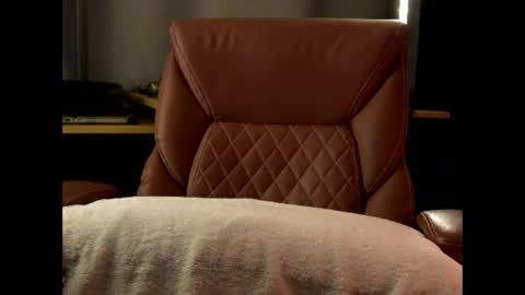 c0c0nutoil online show from 11/06/25, 11:26