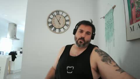 clark kent online show from 06/04/26, 10:54