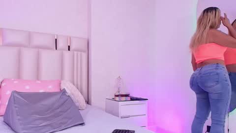 Carolina online show from 03/27/26, 03:34