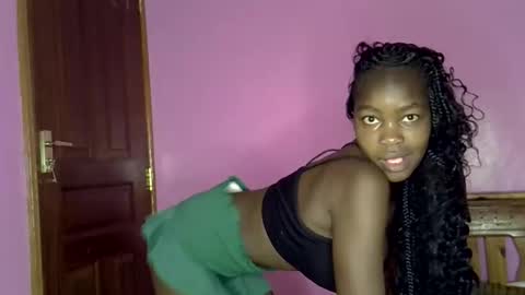 C--trish online show from 09/12/25, 05:18