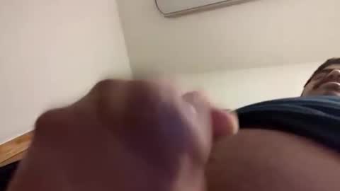 Snapshot of cactus_1041 chatting on 02/11/25, 11:33 Cactus1041 online show from 02/11/25, 11:33