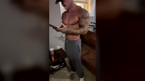cadenhunterr online show from 07/15/26, 05:18