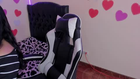 caelisse_cb online show from 04/02/26, 03:53