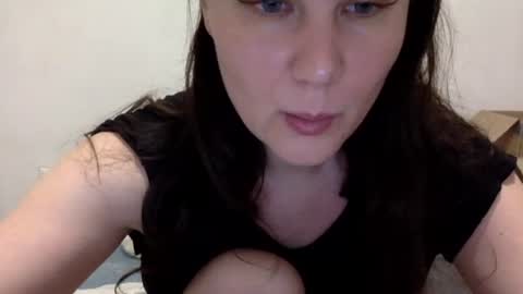 Lamb online show from 06/18/26, 06:01