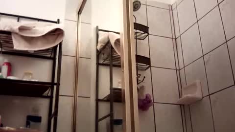 Snapshot of caga_palos chatting on 02/11/26, 09:03 caga_palos online show from 02/11/26, 09:03