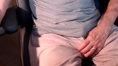 CAgay8 online show from 03/12/26, 10:27