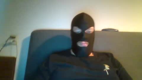 Snapshot of cagegag31 chatting on 09/16/25, 03:13 cagegag31 online show from 09/16/25, 03:13