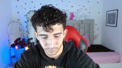 caius online show from 04/15/26, 11:17