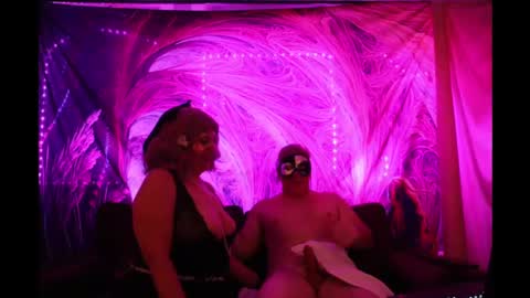 Snapshot of cakexcake chatting on 02/08/25, 02:58 CakeXCake online show from 02/08/25, 02:58