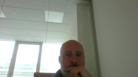 Snapshot of caldoski chatting on 05/05/26, 11:40 caldoski online show from 05/05/26, 11:40