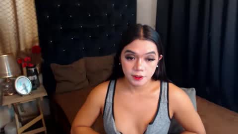 Snapshot of calehaderson chatting on 02/21/25, 09:02 calehaderson online show from 02/21/25, 09:02