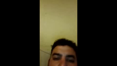 caliboy01990872 online show from 04/11/26, 12:09