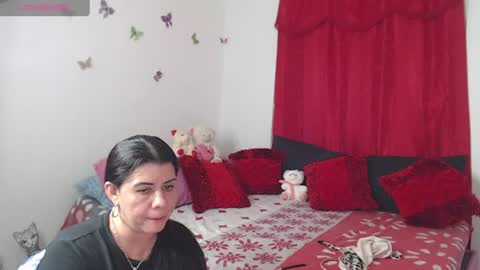 caliente_in_passion online show from 06/12/26, 04:55