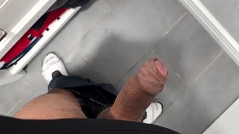 Snapshot of caliexotic4200 chatting on 09/15/25, 11:49 Come and play online show from 09/15/25, 11:49