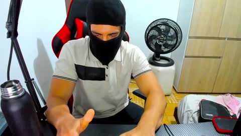 calihotcaliente27 online show from 02/01/25, 09:54